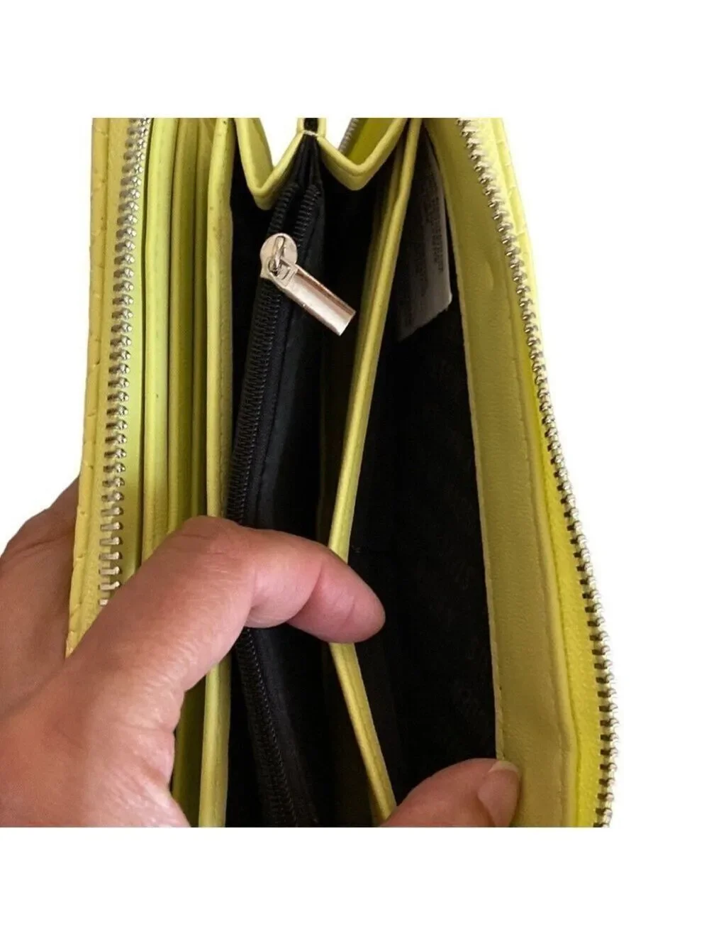 Steve Madden Zip Around Wallet/Wristlet Bangelo Lemon Bite New